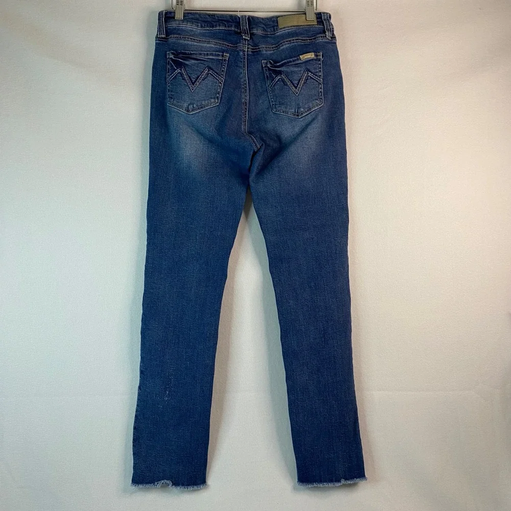 Seven7 Distressed Jeans‎ Womens Slim Straight Leg Medium Wash Denim Size 10 EUC